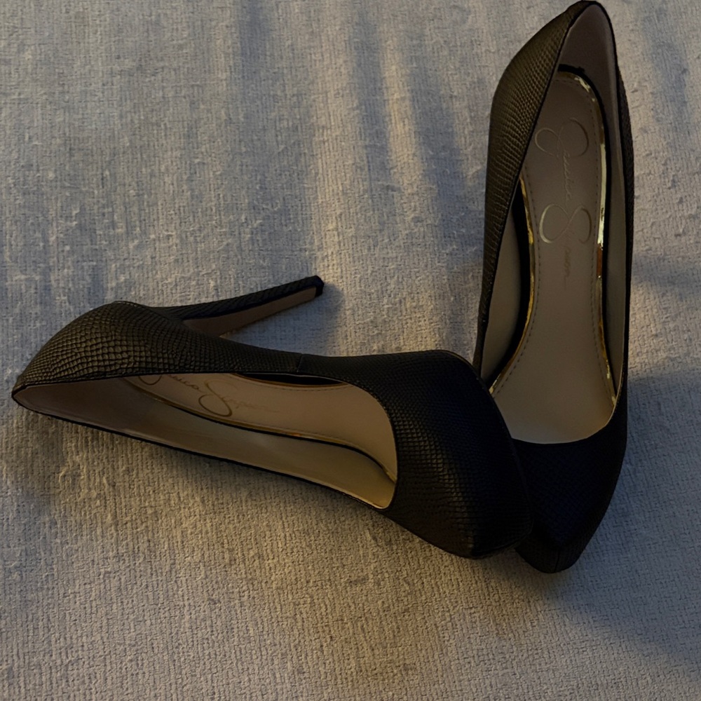 Jessica Simpson Black Textured Pointed Toe Stiletto Heels